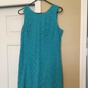 Sleeveless dress